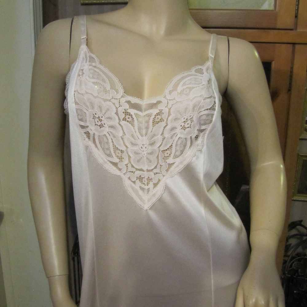 Vintage Heiress Peachy Pink Slip size 38